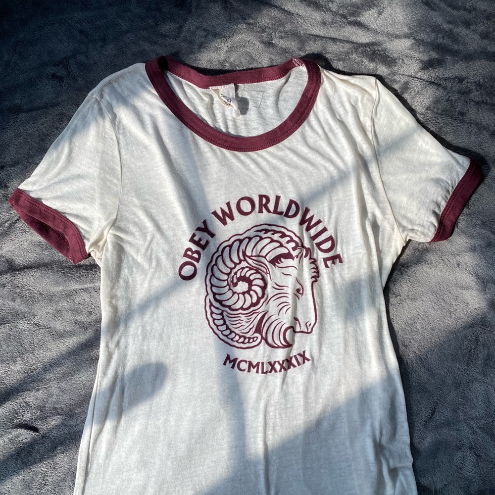 OBEY ram tee